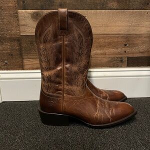 Ariat Men's Rich Brown Leather Western Boots